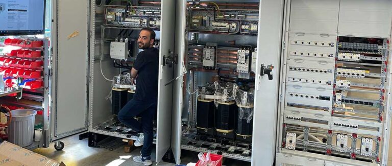 Schaltschrankbau-Reck